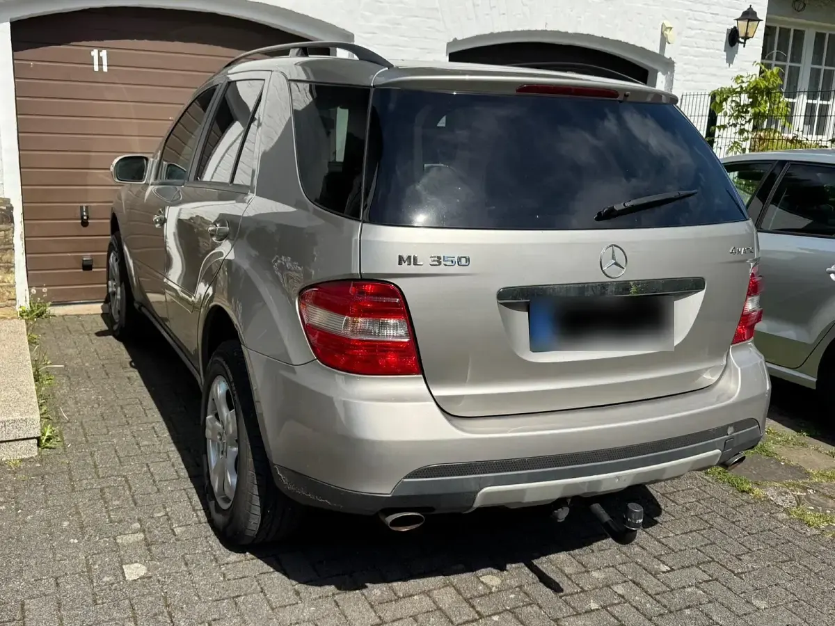 Gebraucht Mercedes ML350 272 PS (200 kW) 2006 Silber SUV