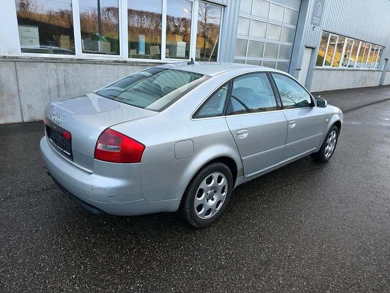 Gebraucht Audi A6 Comfort 170 PS (125 kW) 2004 Grau Limousine