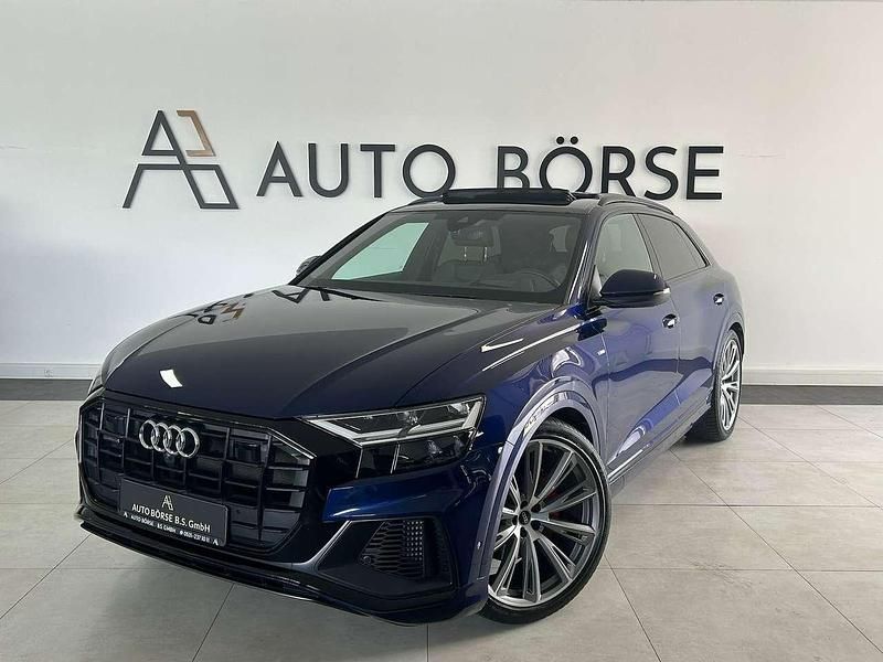 Blau Gebraucht 2022 Audi Q8 S-Line SUV | 63.890 € (Fairer Preis) - Bild 1/3