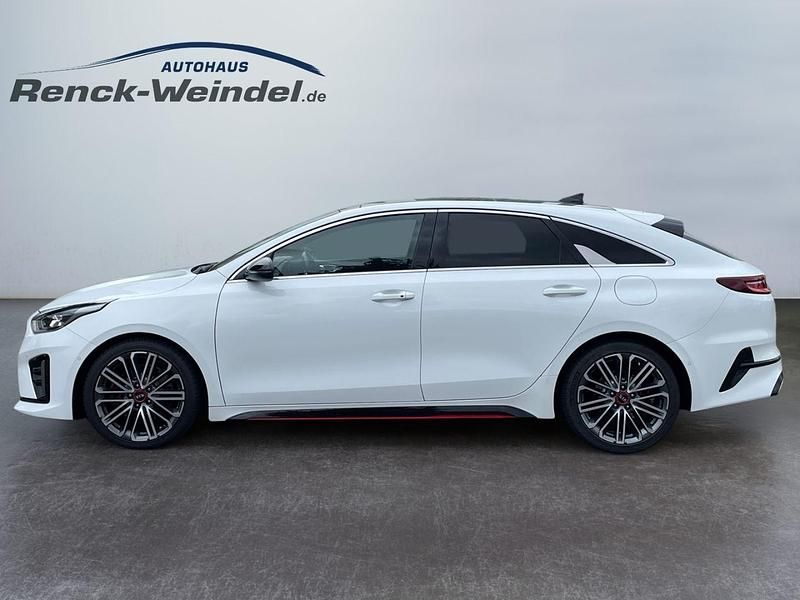 Gebraucht Kia ProCeed 204 PS (150 kW) 2021 Hw2) deluxeweiss met. (weiss Kleinwagen