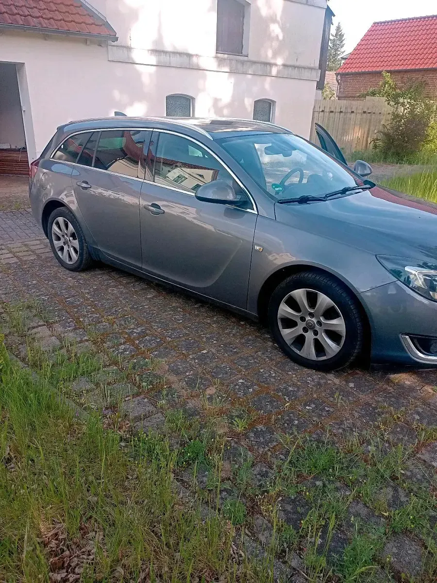 Gebraucht Opel Insignia 170 PS (125 kW) 2016 Grau Kombi