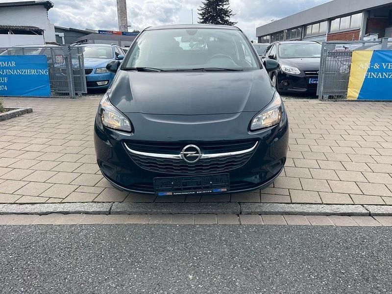 Grün Gebraucht 2015 Opel Corsa Edition Kleinwagen | 5.999 € (Fairer Preis) - Bild 1/4