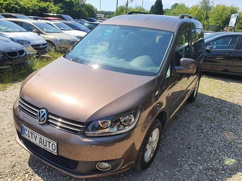 Gebraucht VW Caddy Comfortline 102 PS (75 kW) 2011 Toffeebraun metallic Van / Kleinbus
