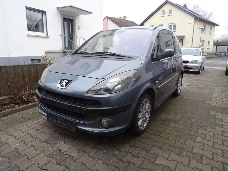 Gebraucht Peugeot 1007 109 PS (80 kW) 2008 Grau Van / Kleinbus