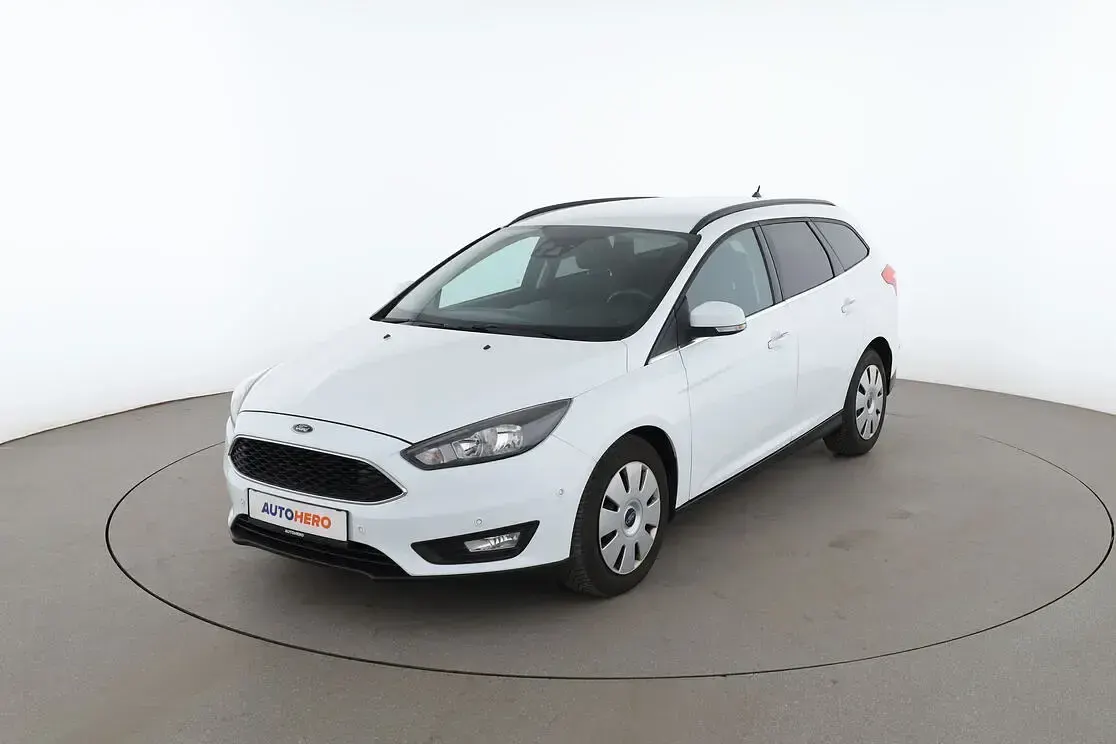 Gebraucht Ford Focus Cool & Connect 125 PS (91 kW) 2018 Kombi