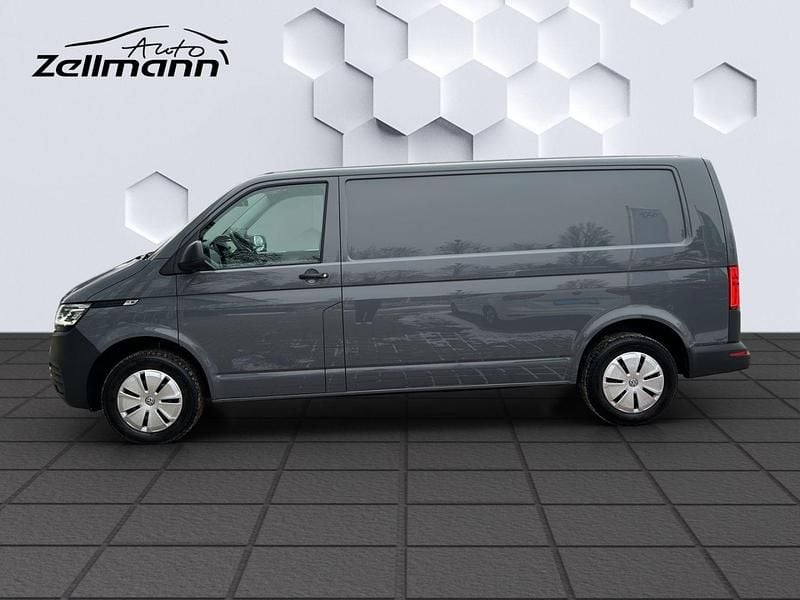 Gebraucht VW T6.1 110 PS (80 kW) 2024 Grau Van