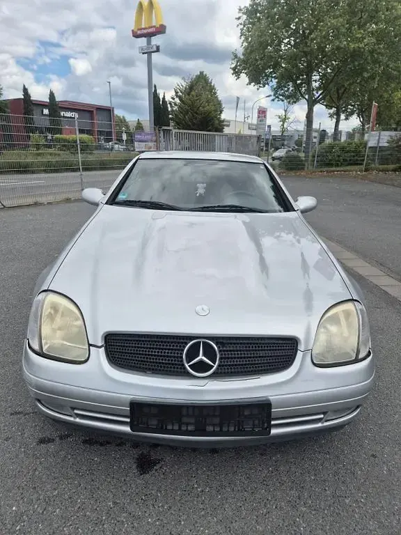 Gebraucht Mercedes SLK200 136 PS (100 kW) 1998 Silber Cabrio