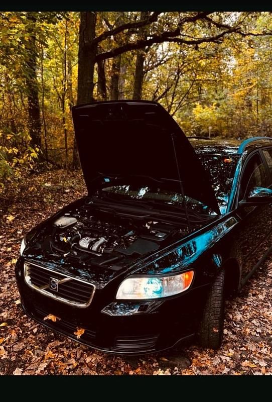 Gebraucht Volvo V50 110 PS (80 kW) 2010 Schwarz Kombi