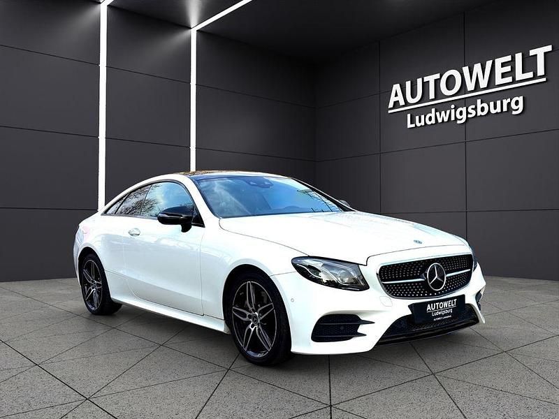 Gebraucht Mercedes E400 AMG line 333 PS (244 kW) 2018 Weiß Coupé