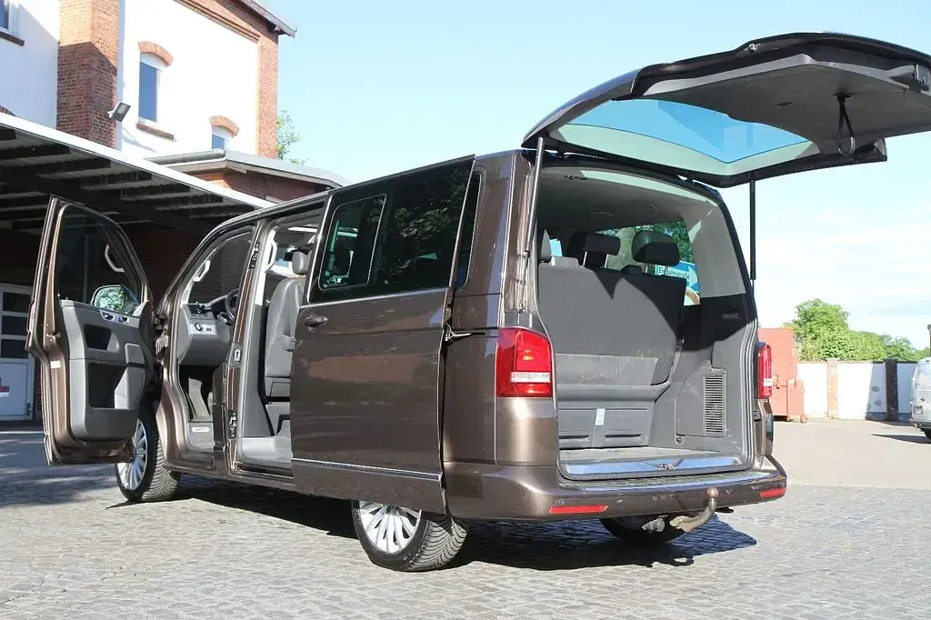 Gebraucht VW T5 179 PS (131 kW) 2013 Braun Van