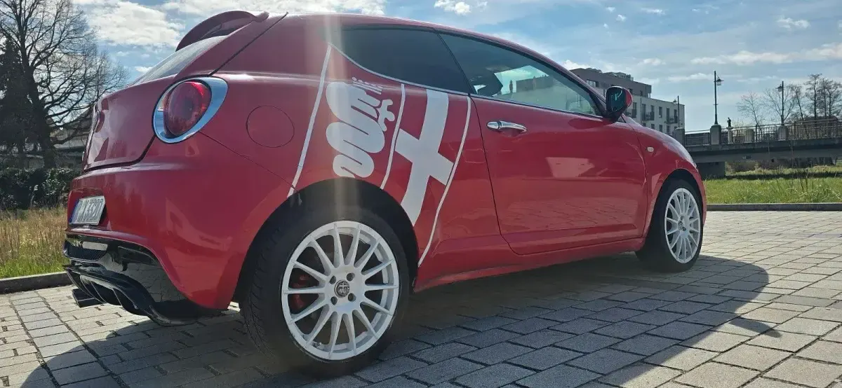 Gebraucht Alfa Romeo MiTo 155 PS (114 kW) 2008 Rot Kleinwagen