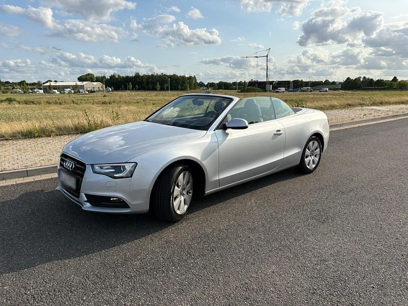 Gebraucht Audi A5 Cabriolet Sport 170 PS (125 kW) 2013 Silber Cabrio
