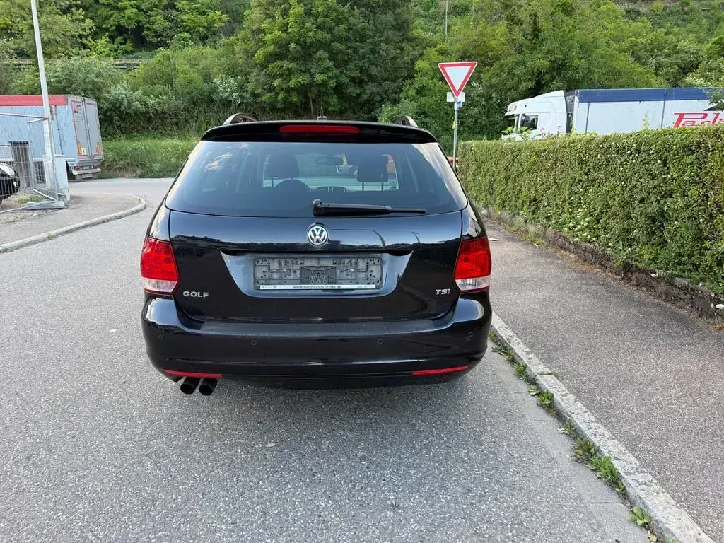 Gebraucht VW Golf VII Match 122 PS (89 kW) 2012 Schwarz Kombi