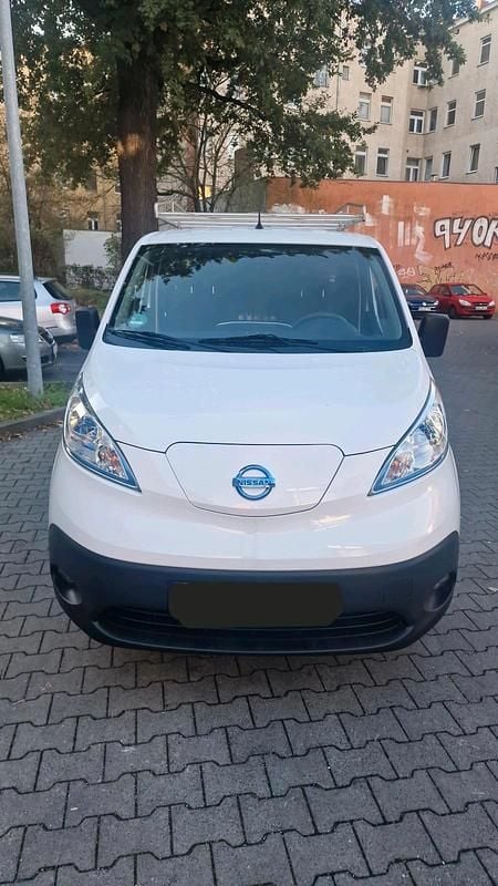 Weiß Gebraucht 2017 Nissan e-NV200 Van | 9.800 € (Superpreis) - Bild 1/4