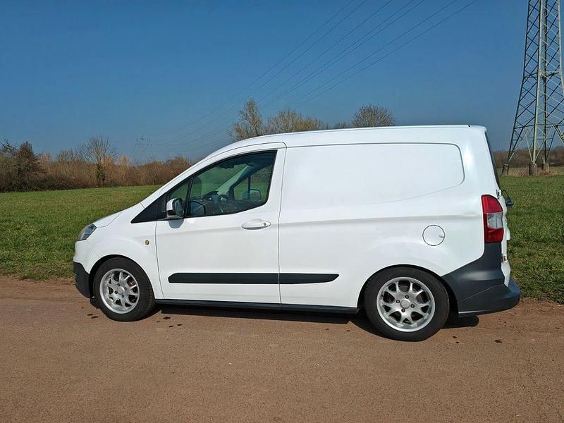 Gebraucht Ford Transit 97 PS (71 kW) 2015 Weiß Limousine