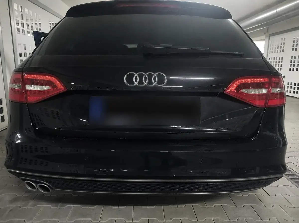 Gebraucht Audi A4 190 PS (139 kW) 2014 Schwarz Kombi