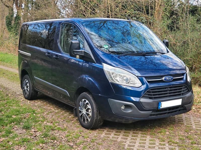 Gebraucht Ford Tourneo 125 PS (91 kW) 2013 Blau Van / Kleinbus