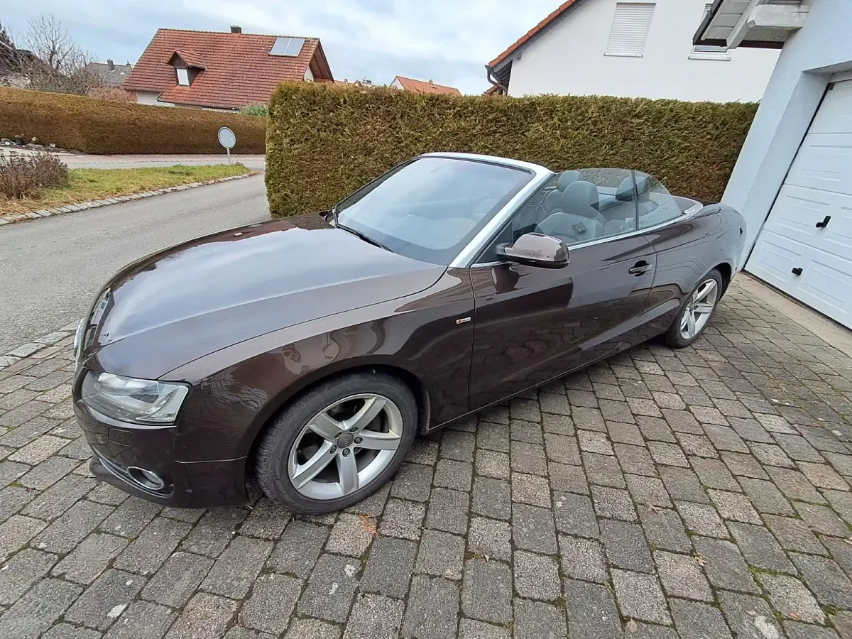 Gebraucht Audi A5 Cabriolet S-Line 211 PS (155 kW) 2011 Braun Cabrio