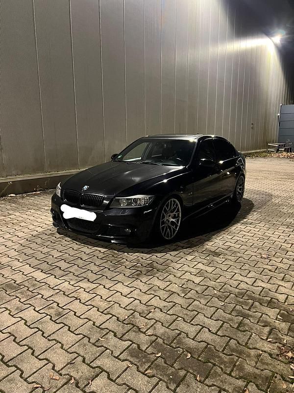 Gebraucht BMW 325 Competition Edition 2010 Schwarz Limousine