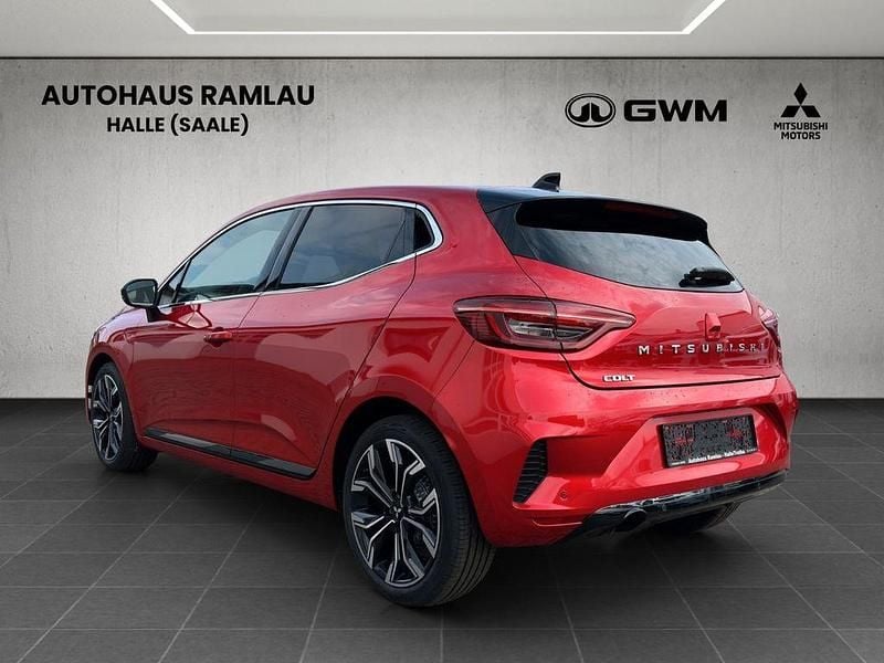 Neu Mitsubishi Colt Select 91 PS (66 kW) 2025 Rot Limousine