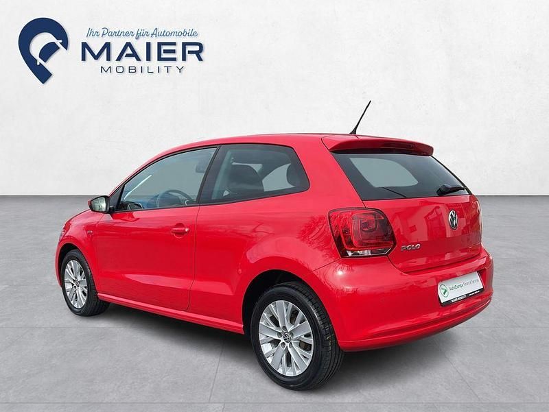 Gebraucht VW Polo Life 69 PS (50 kW) 2013 Rot Kleinwagen