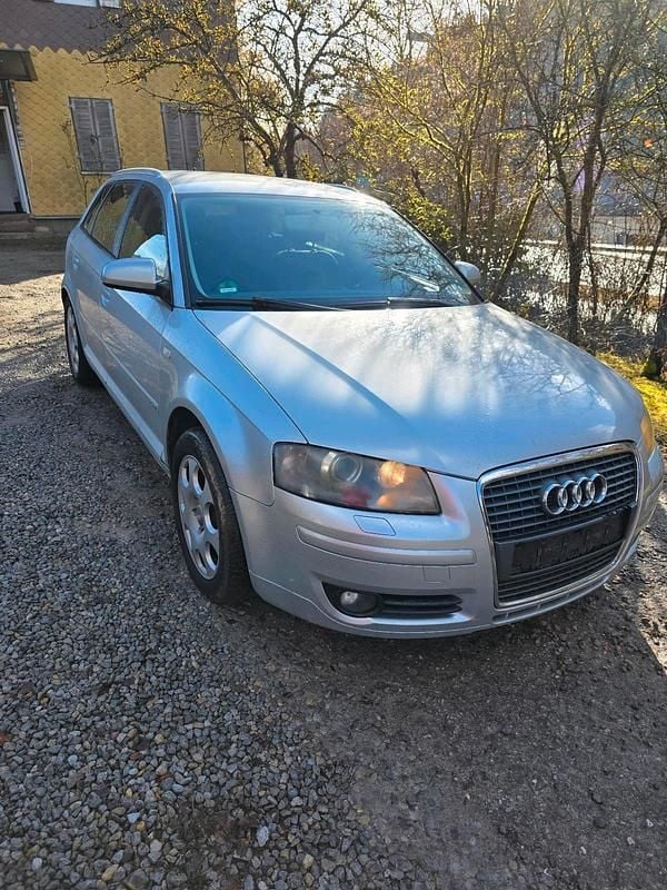 Usata Audi A3 140 CV (102 kW) 2005 Argento Utilitaria