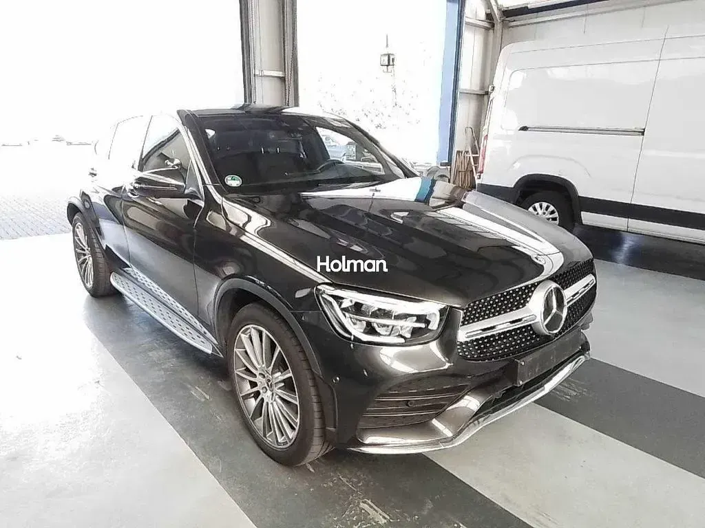 Gebraucht Mercedes GLC300 AMG line 245 PS (180 kW) 2024 Grau SUV