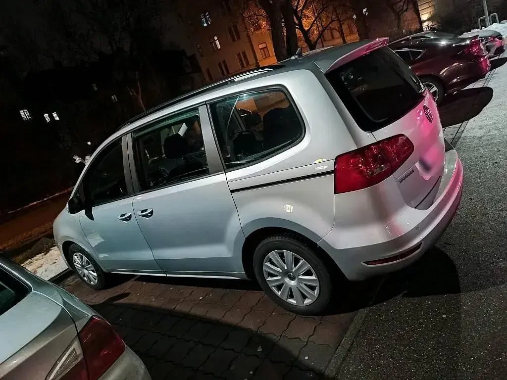Gebraucht VW Sharan 150 PS (110 kW) 2014 Silber Van / Kleinbus