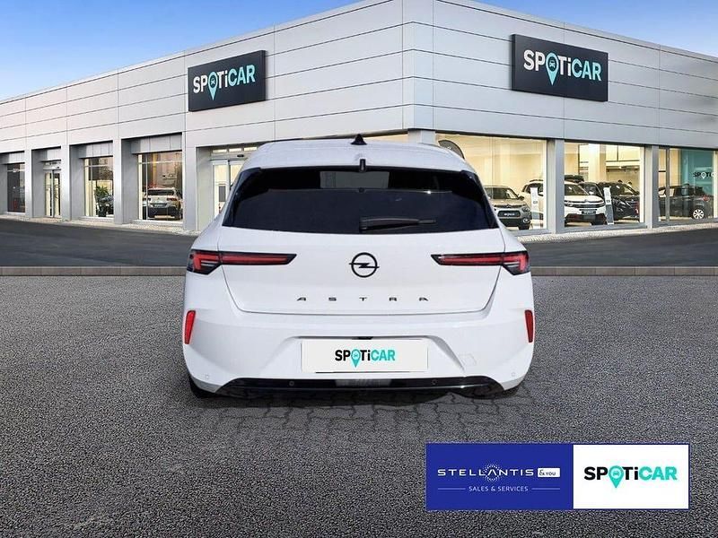 Gebraucht Opel Astra 131 PS (96 kW) 2025 Weiß Limousine
