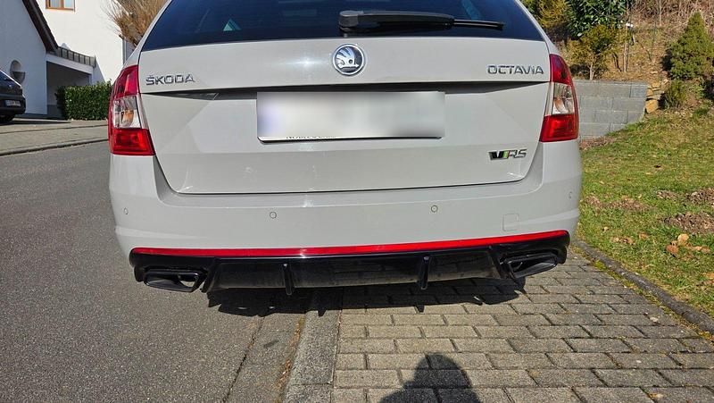 Gebraucht Skoda Octavia RS 230 PS (169 kW) 2017 Grau Kombi