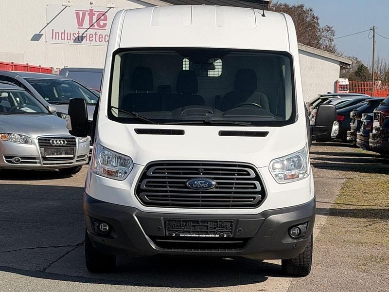 Gebraucht Ford Transit 131 PS (96 kW) 2016 Weiß Van / Kleinbus