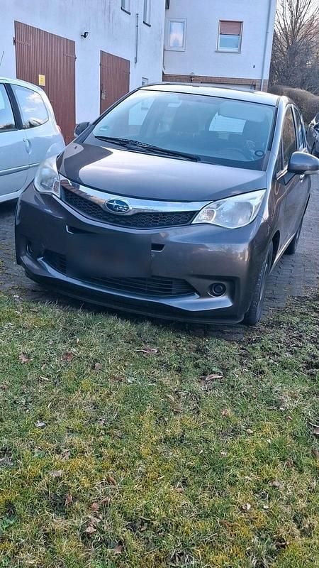 Gebraucht Subaru Trezia 99 PS (72 kW) 2013 Grau Kleinwagen