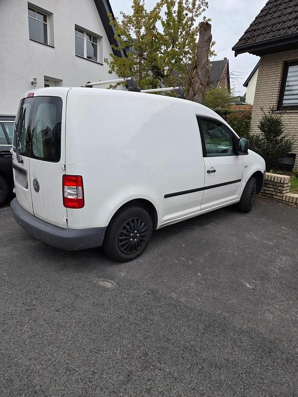 Usata VW Caddy 75 CV (55 kW) 2005 Bianco Monovolume