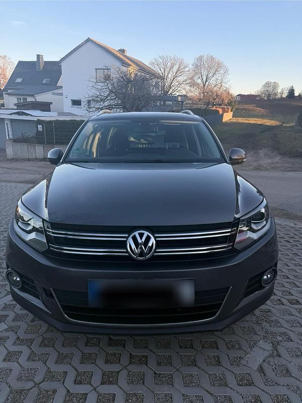 Gebraucht VW Tiguan 177 PS (130 kW) 2013 Grau SUV