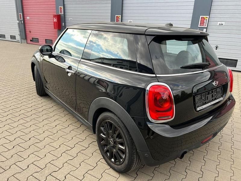 Gebraucht Mini ONE 102 PS (75 kW) 2017 Schwarz Kleinwagen