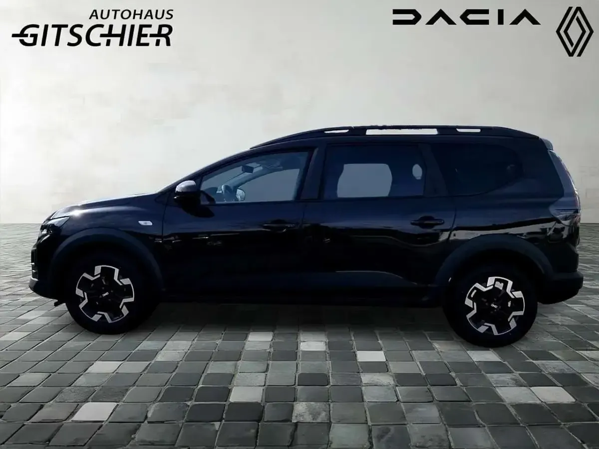Neu Dacia Jogger Journey 110 PS (80 kW) 2026 Perlmuttschwarz metallic Van / Kleinbus