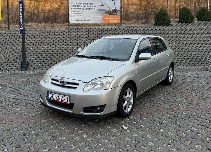 Gebraucht Toyota Corolla Sol 110 PS (80 kW) 2006 Silber Limousine