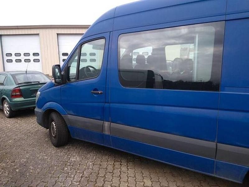 Gebraucht Mercedes Sprinter 103 PS (75 kW) 2017 Blau Van