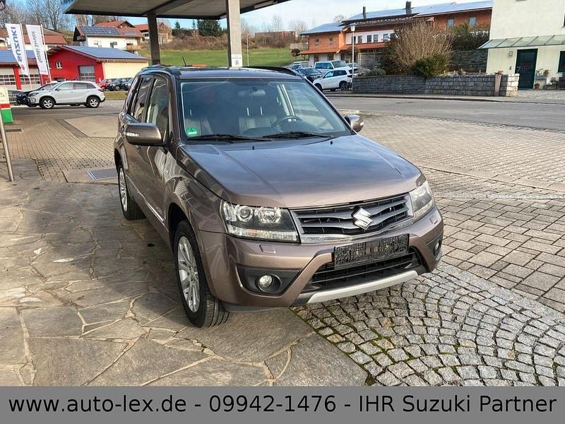 Braun Gebraucht 2014 Suzuki Vitara SUV | 10.450 € (Fairer Preis) - Bild 1/4