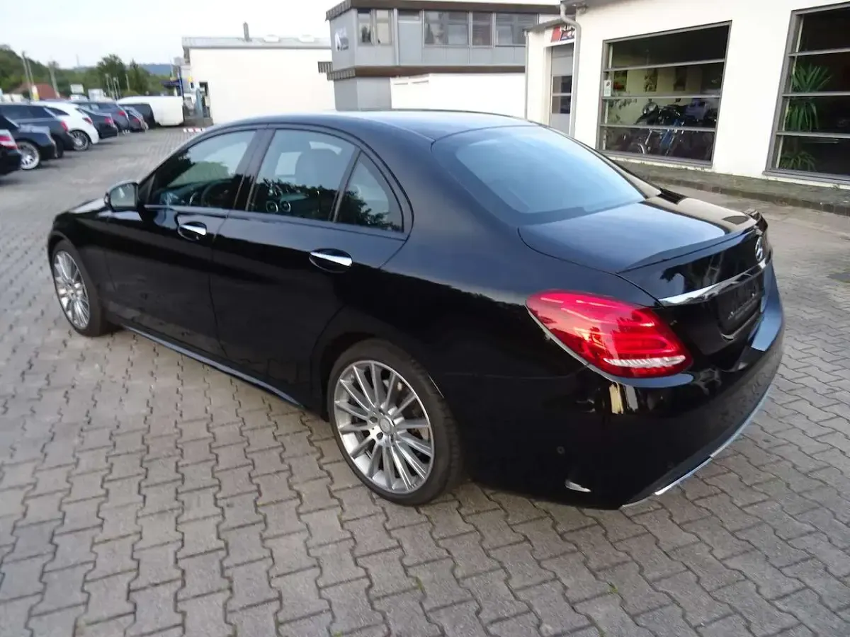 Gebraucht Mercedes C43 AMG AMG 367 PS (269 kW) 2015 Schwarz Limousine