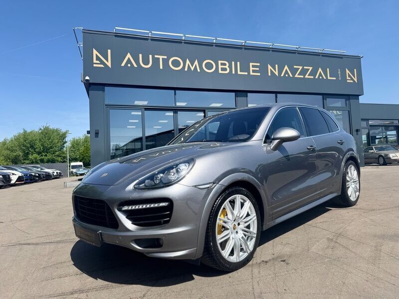 Grau Gebraucht 2012 Porsche Cayenne GTS Chrono SUV | 29.999 € (Guter Preis) - Bild 1/4