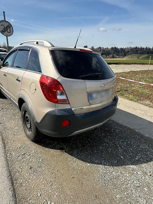 Second-hand Opel Antara 184 CP (135 kW) 2012 Auriu SUV
