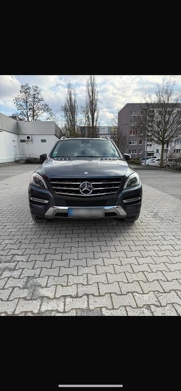 Gebraucht Mercedes ML350 258 PS (189 kW) 2013 Grau SUV