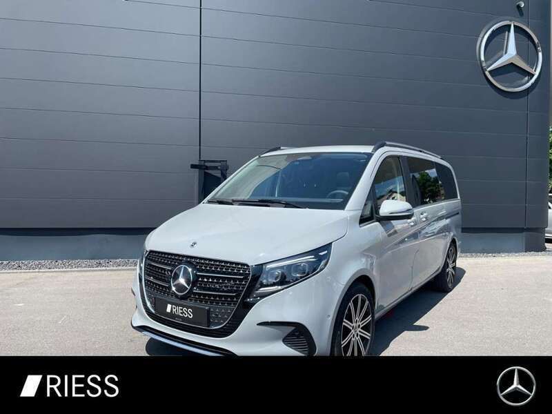 Alpingrau Gebraucht 2025 Mercedes V300 Avantgarde Van / Kleinbus | 99.800 € - Bild 1/4