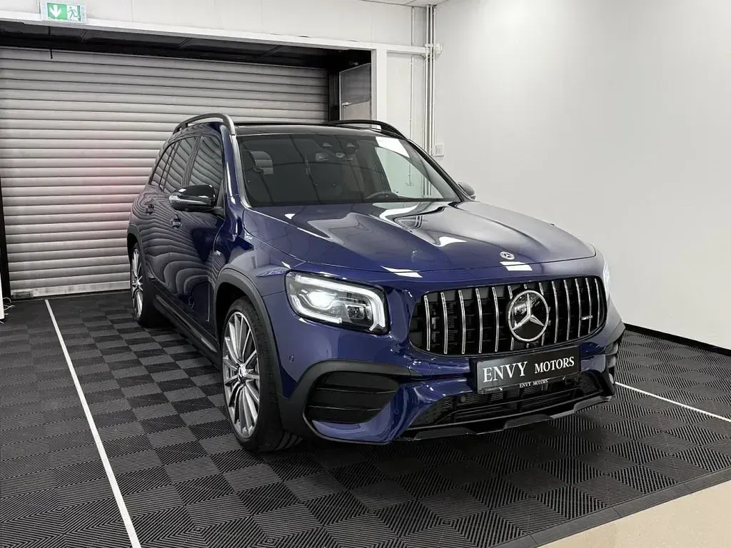 Gebraucht Mercedes GLB35 AMG 306 PS (225 kW) 2022 Blau SUV