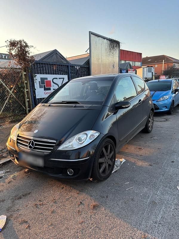 Schwarz Gebraucht 2005 Mercedes A200 Kleinwagen | 2.000 € (Superpreis) - Bild 1/4