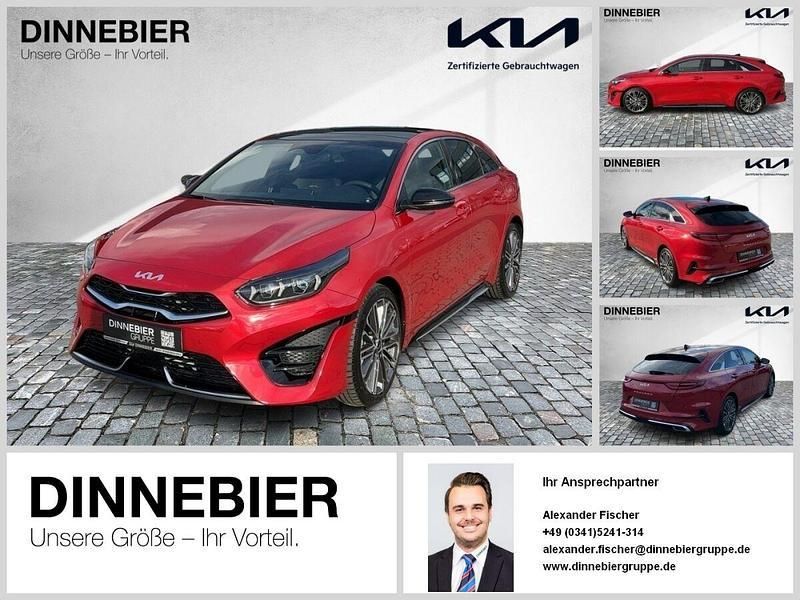 Rot (metallic) Neu 2025 Kia ProCeed GT-Line Kleinwagen | 30.590 € - Bild 1/4