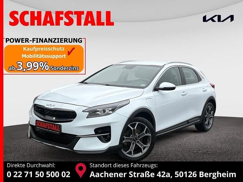 Weiss (casa white) Gebraucht 2022 Kia XCeed Spirit SUV | 18.979 € (Guter Preis) - Bild 1/3