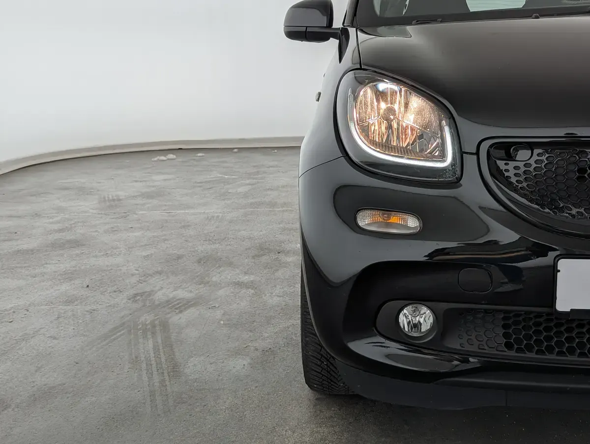 Gebraucht Smart ForFour Passion 90 PS (66 kW) 2016 Schwarz Kleinwagen