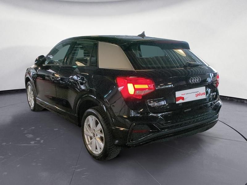 Gebraucht Audi Q2 S-Line 150 PS (110 kW) 2022 Mythosschwarz SUV